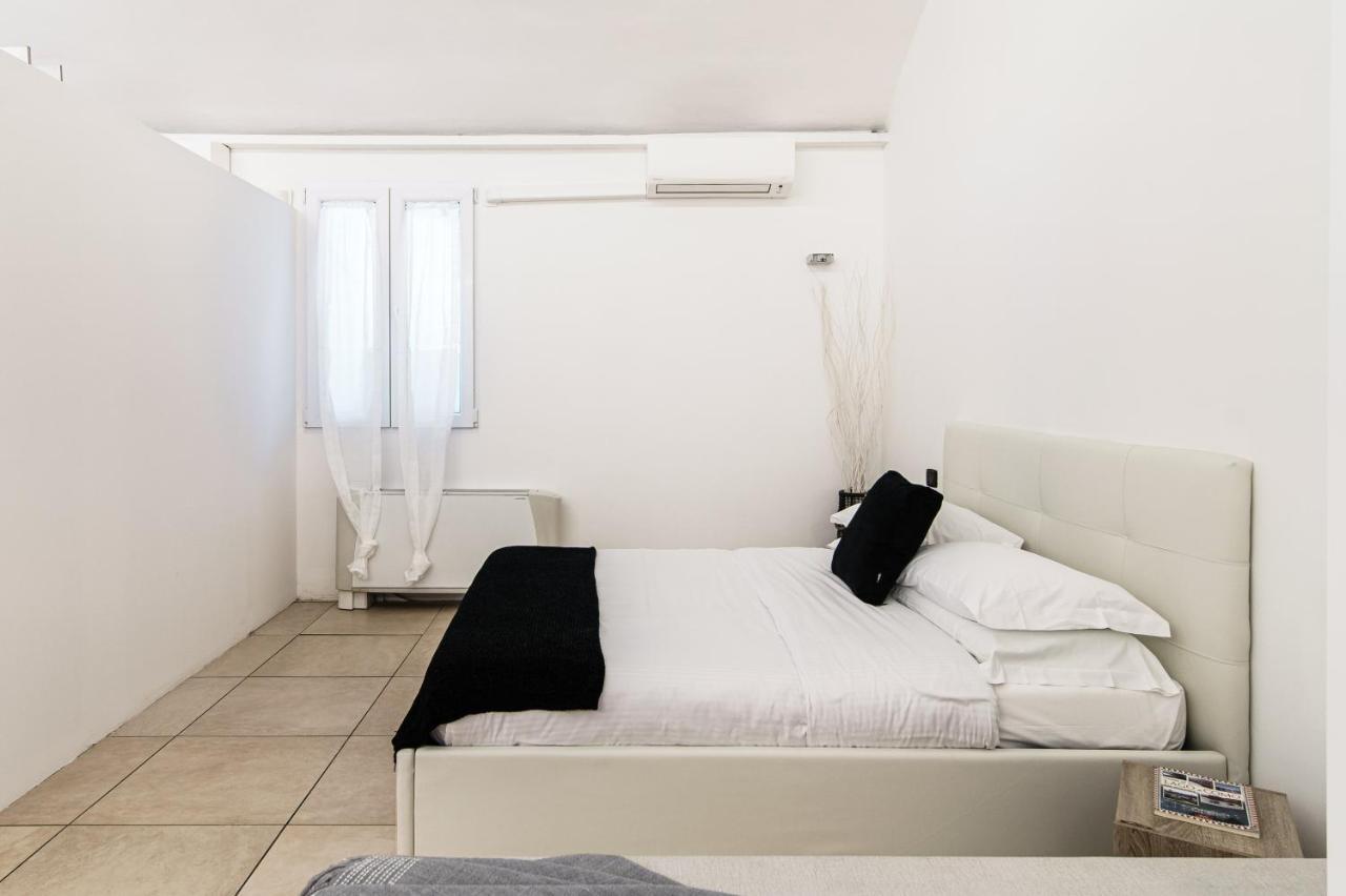Loft Near Duomo Appartement Como Buitenkant foto